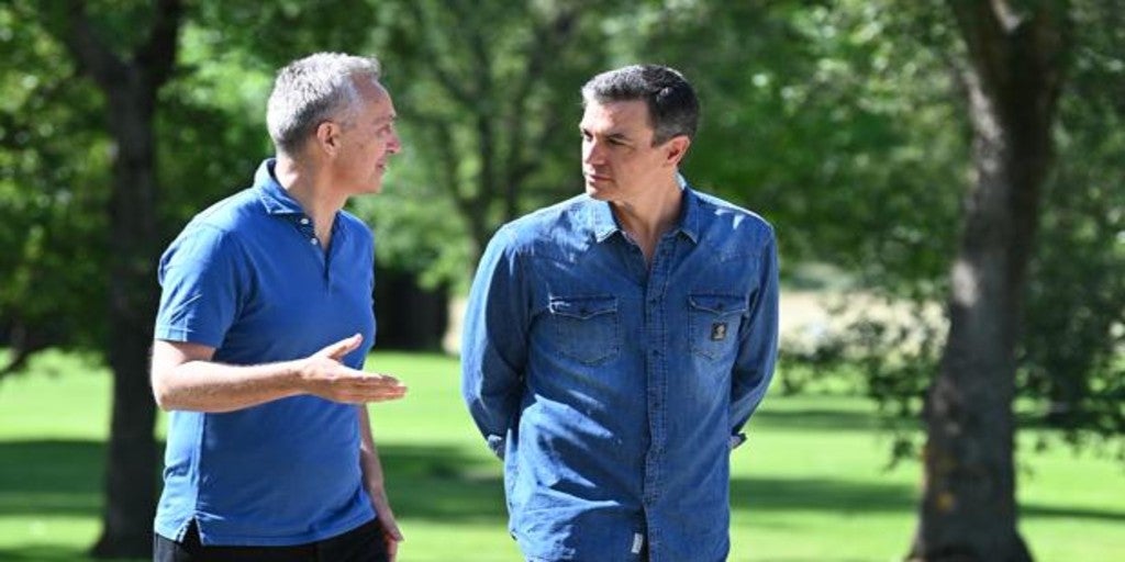Sánchez recibe a Stoltenberg en la finca Quintos de Mora (Toledo) para
