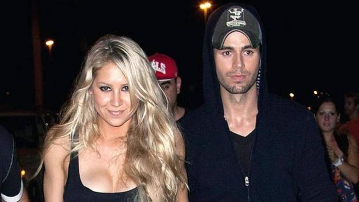 Enrique Iglesias y Anna Kournikova se obsesionan con la seguridad y  privacidad de sus hijos