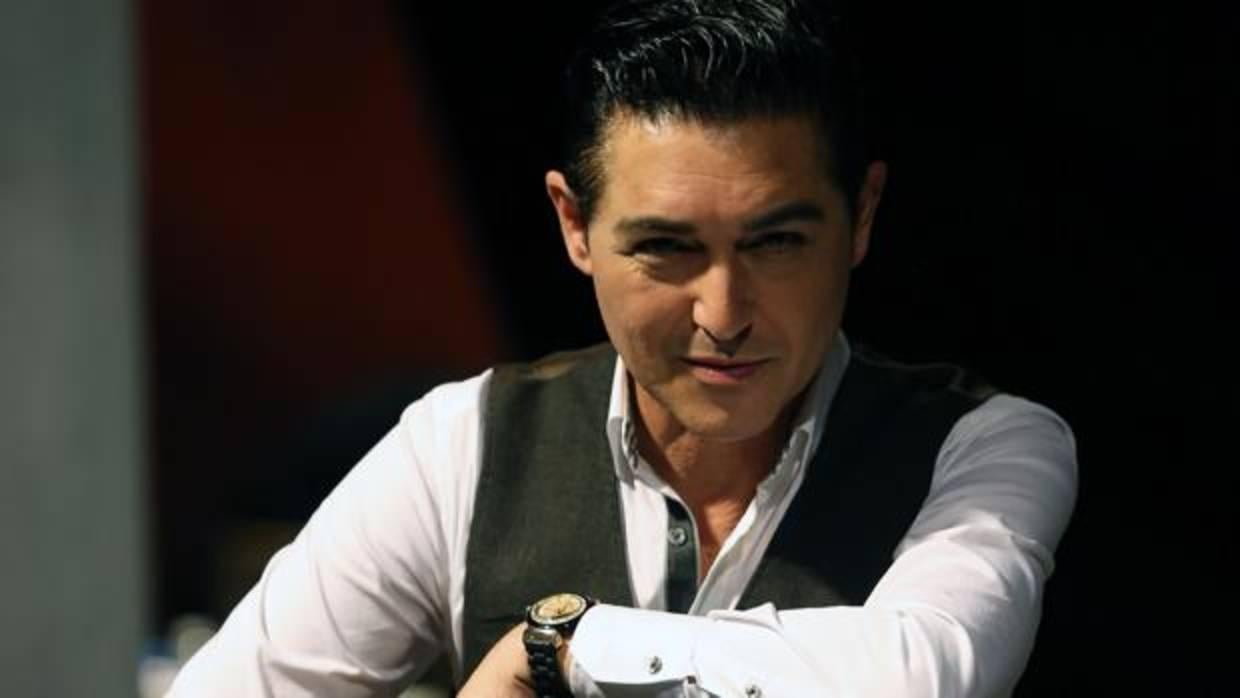 Una denuncia, un balcón y «Sálvame»: así fue la caída a los infiernos de Ángel  Garó