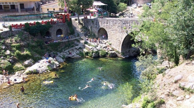 Este paraje cacereño del río Tiétar Cragnolini lo compara con «los arroyos que tanto disfruté en mi juventud, en los Valles de Punilla o Calamuchita»