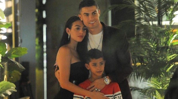 Cristiano, Georgina y Cristiano Jr