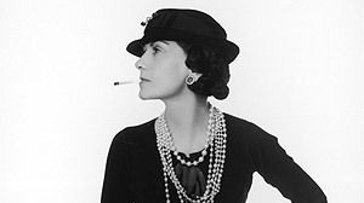 Fuera Mentalidad guisante Infieles, nazis y de la realeza británica: los hombres que marcaron la vida  de Coco Chanel