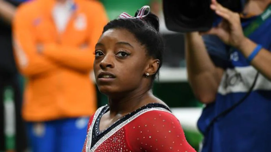 Simone Biles Rompe Su Silencio Después De La Detención De Su Hermano ...