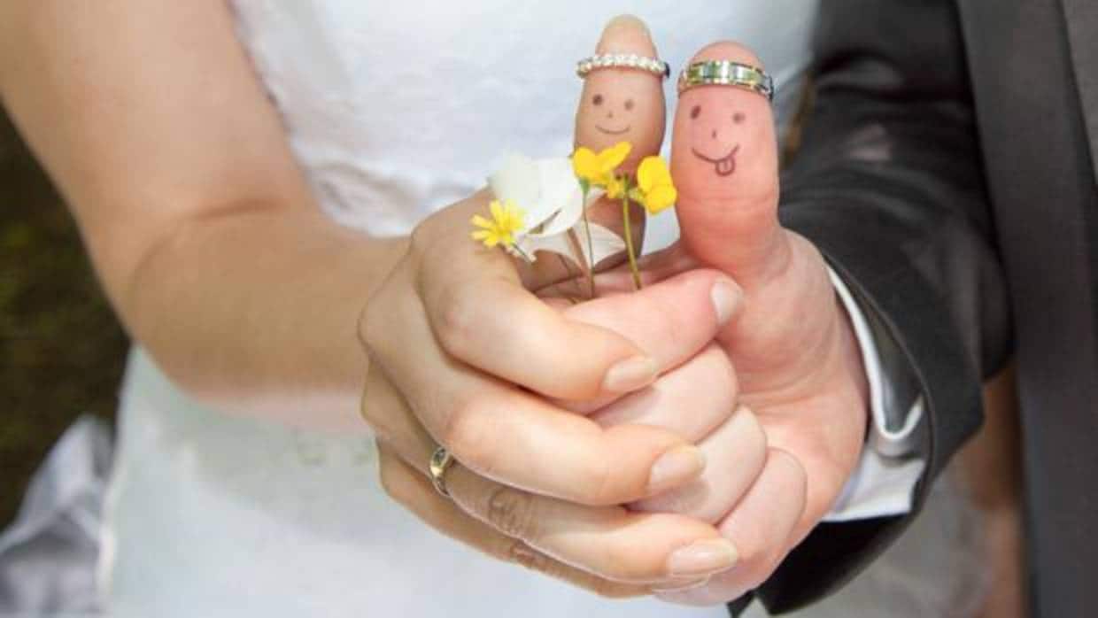 Motivos por los que aumentan los matrimonios que tras divorciarse se casan  con su misma pareja