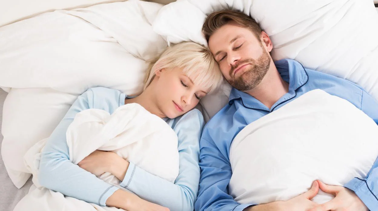Dormir en pareja, ¿cómo hacerlo para descansar bien?