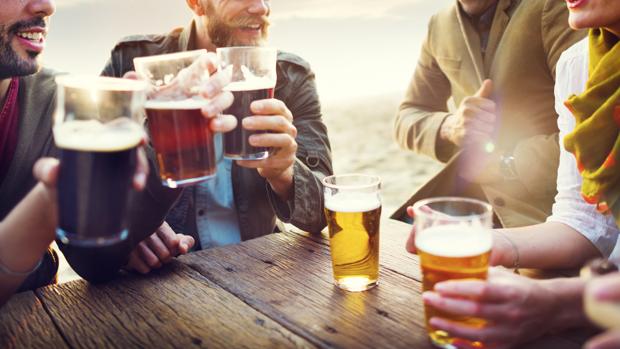El abuso del alcohol, relacionado con la osteoporosis.