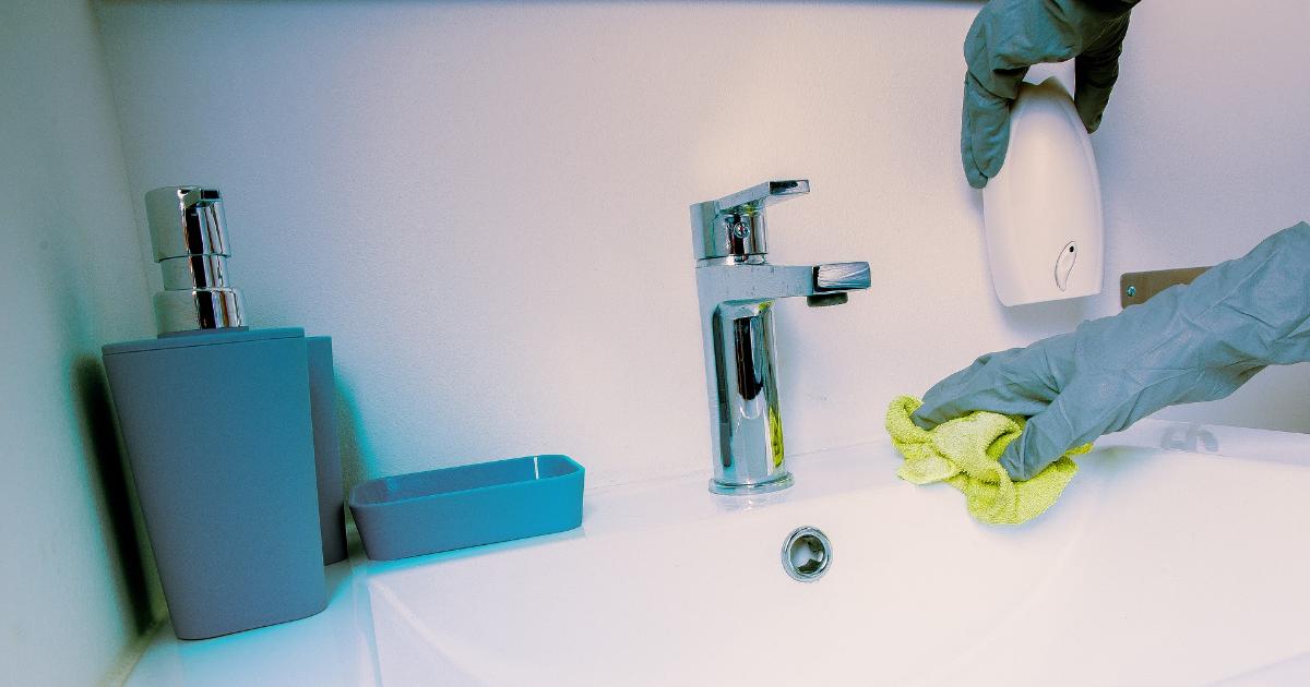 Los productos de limpieza indispensables para tu hogar – The Home