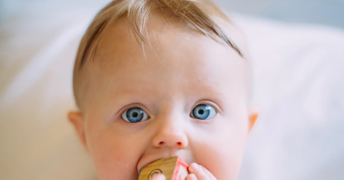 Sonajero para bebés de 3 meses: estimula la curiosidad de los más