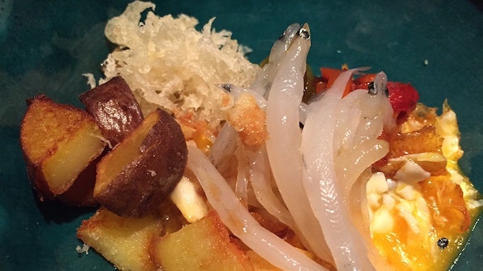 Bol-de-chanquetes-a-la-malaguena