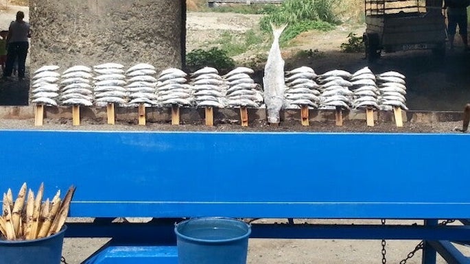 espetos del chiringuito el puente en rincon de la victoria