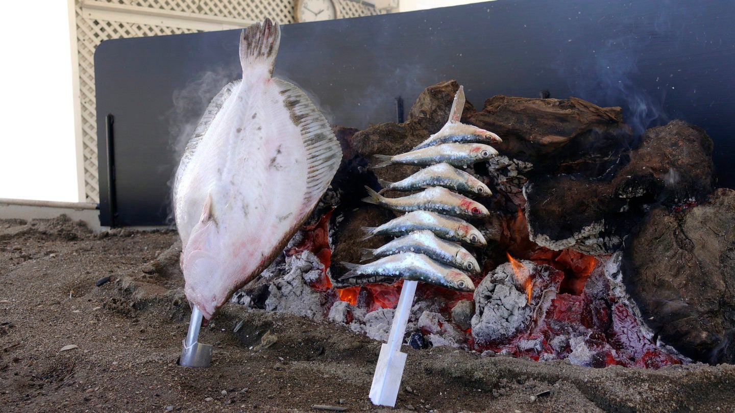 espetos del restaurante la milla en marbella