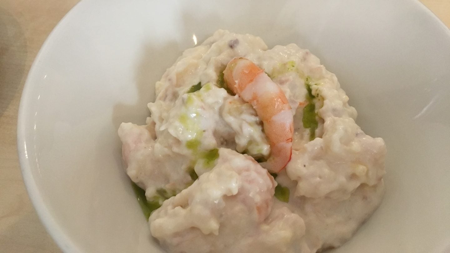 ensaladilla rusa en taberna uvedoble en malaga