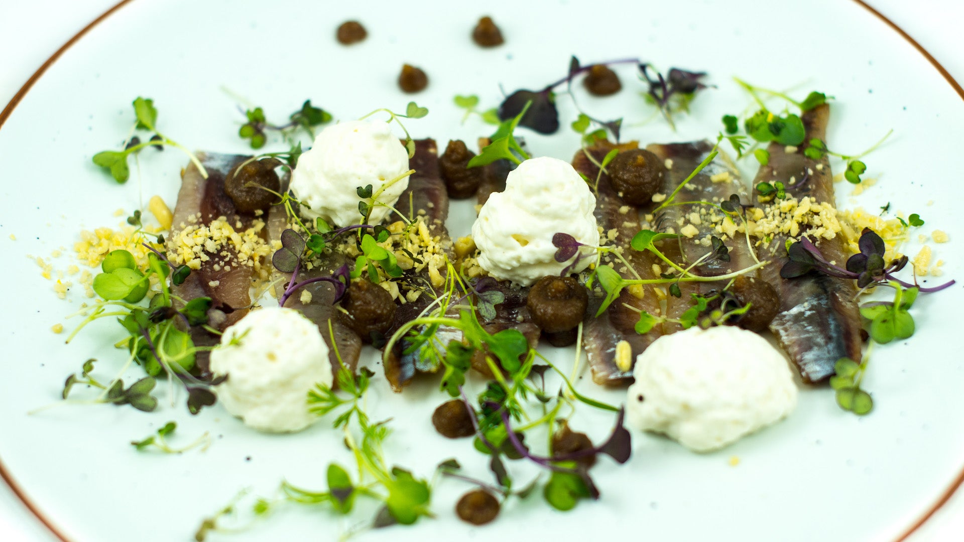 sardinas en restaurante italiano venetiis en benalmadena