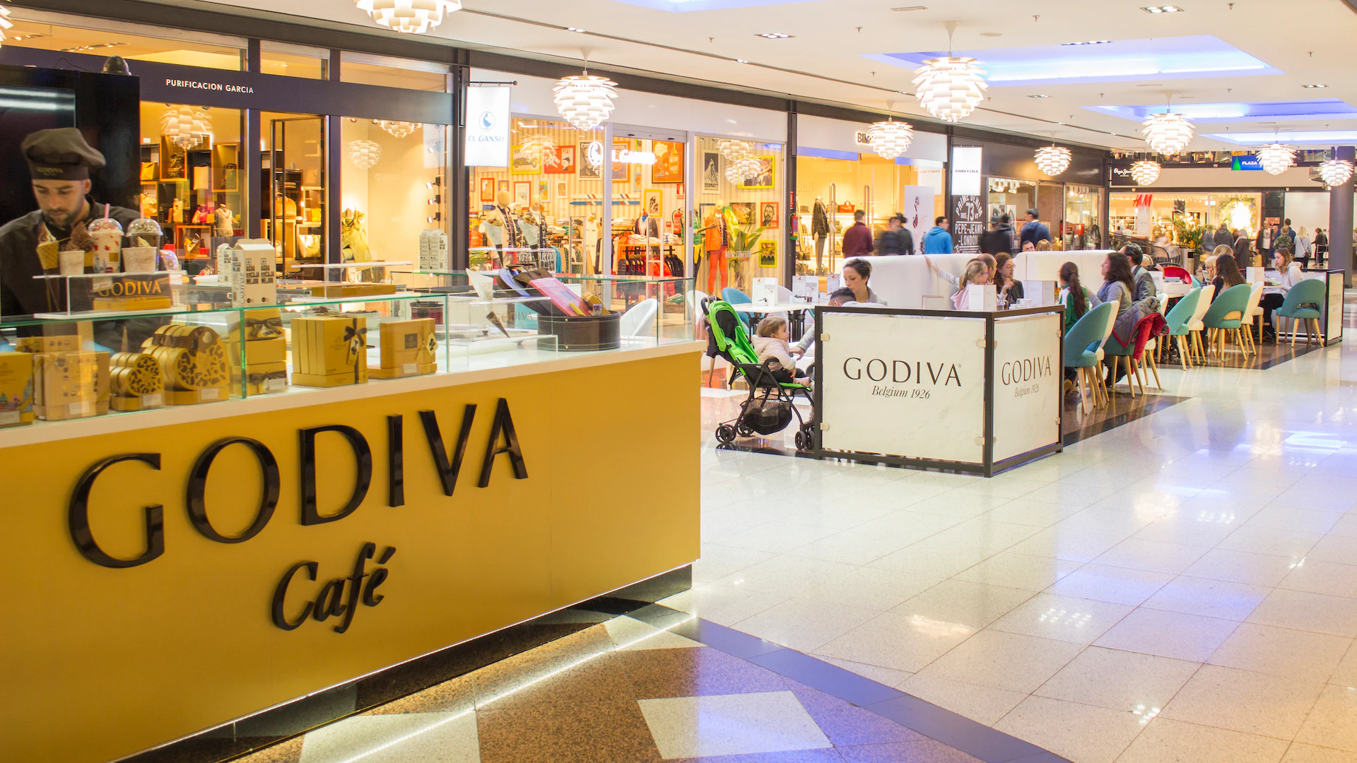 Así es Godiva Café, el espacio gastronómico que se puede encontrar en el centro comercial La Cañada.
