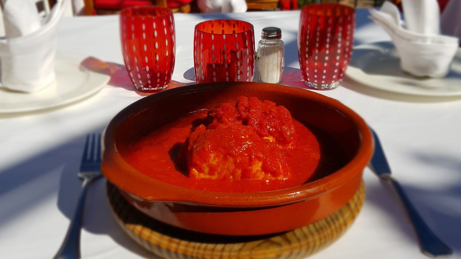 bacalao a la vizcaina en el restaurante el mirlo blanco en mijas