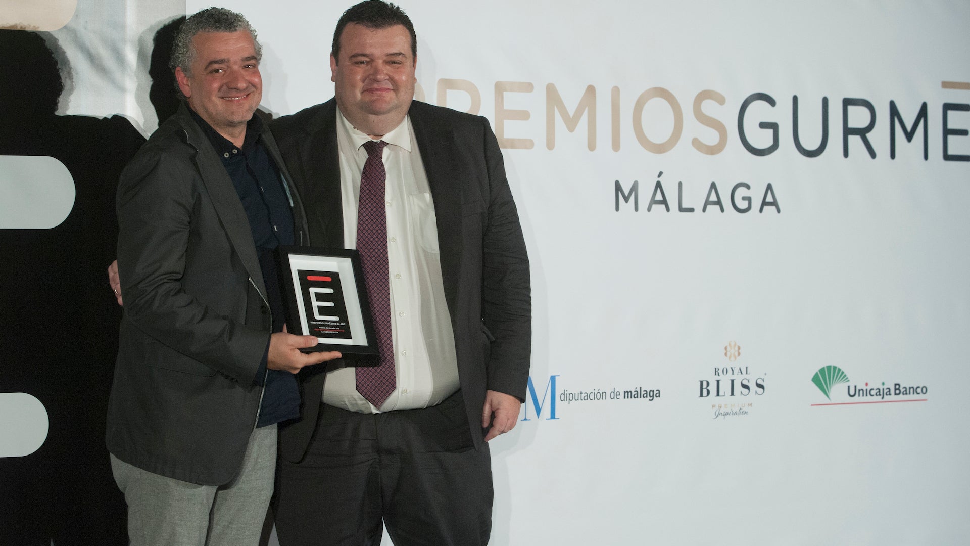 Dani Carnero (La Cosmopolita) y Carlos Mateos (editor de Gurmé Málaga). Foto: Francis Silva.