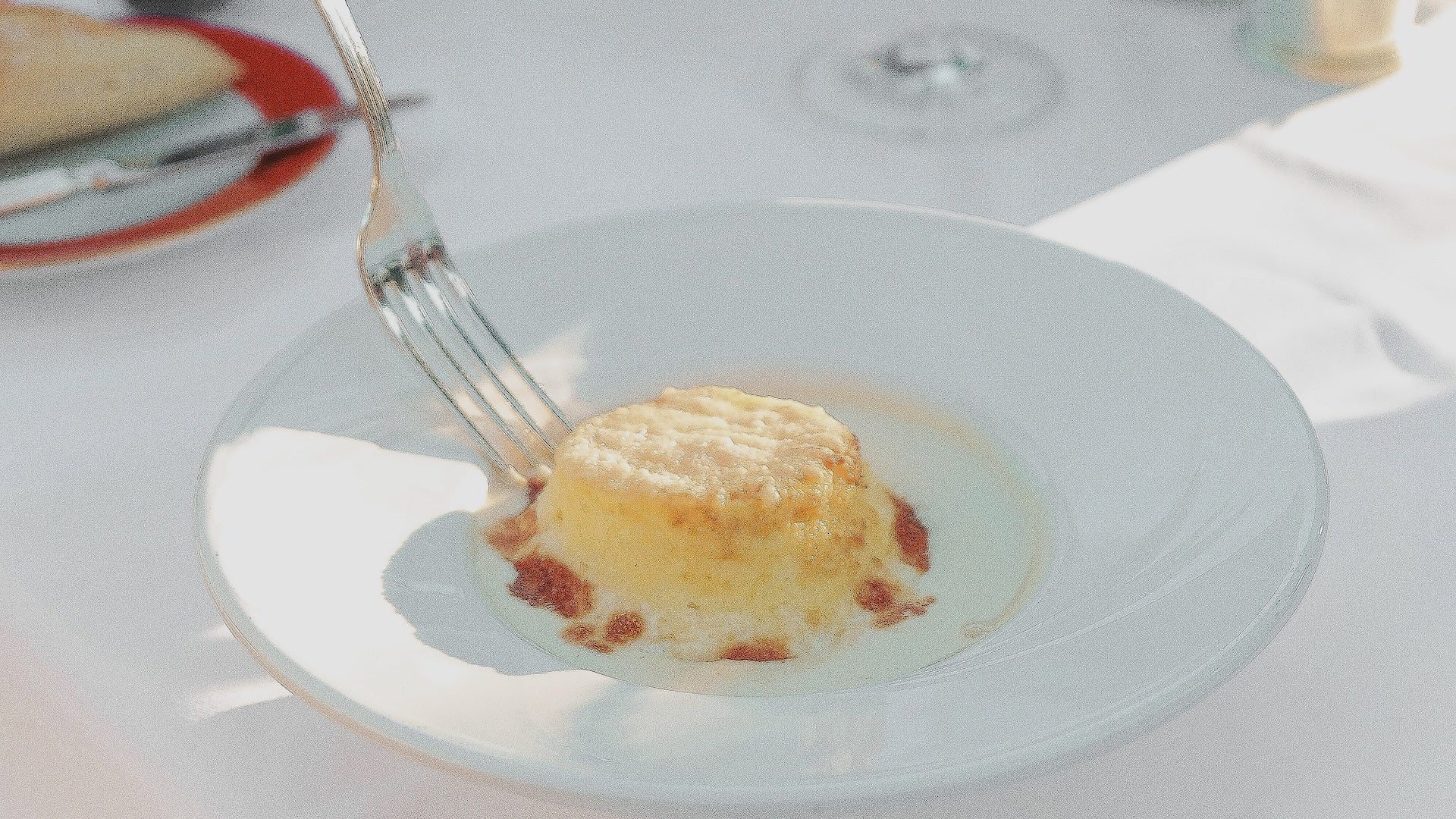 souffle de queso del grill del marbella club
