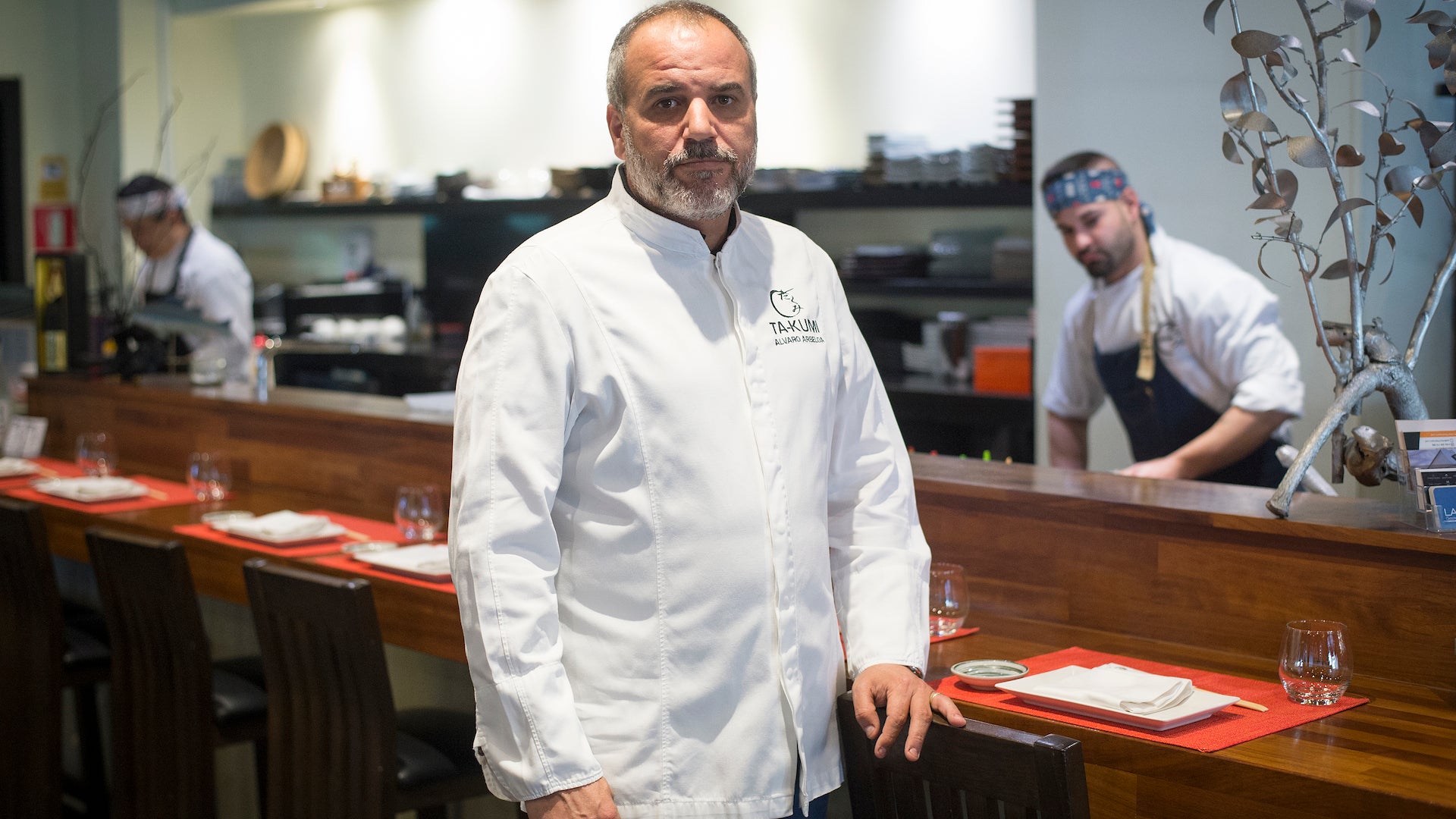 ALVARO ARBELOA EN TAKUMI MARBELLA