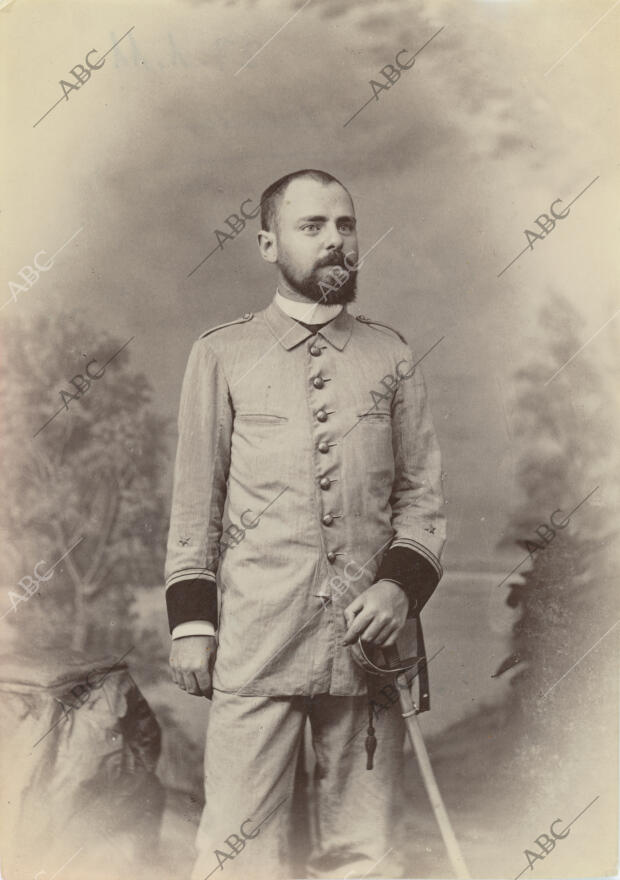 Carlos Perier, primer teniente, ascendido al empleo inmediato por su heroico...