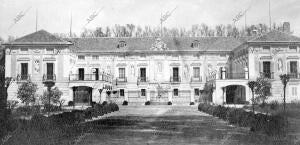 Fachada principal de La "casa del Labrador", de Aranjuez, palacio elevado por...