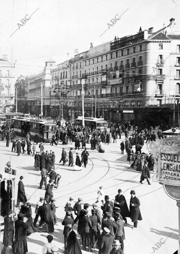 Puerta del Sol a principios del siglo XX