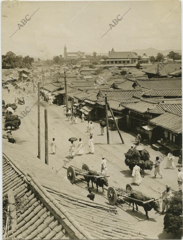 Reportaje sobre la ciudad coreana publicado en Blanco y Negro