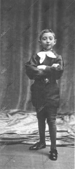 Retrato de D. Juan Ignacio Luca de tena A los seis Años de edad