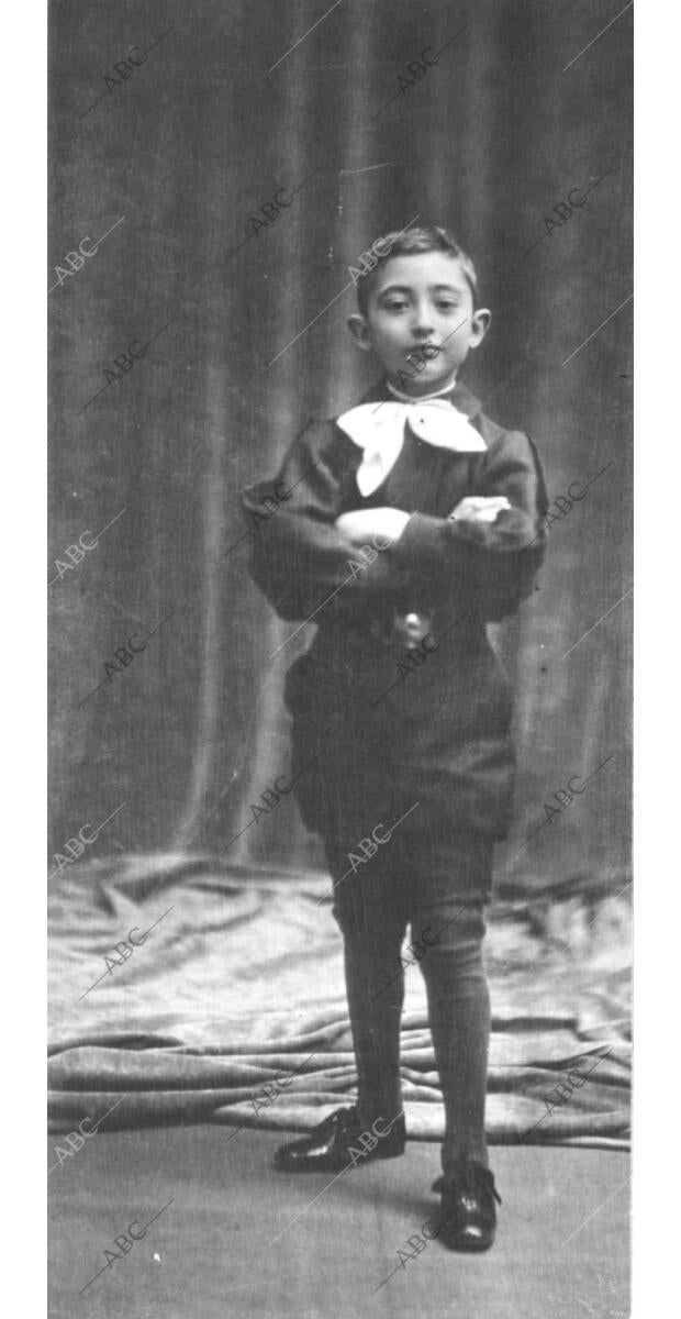 Retrato de D. Juan Ignacio Luca de tena A los seis Años de edad