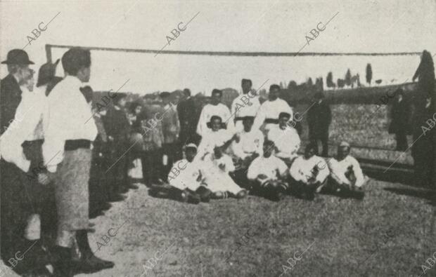 Retrato del equipo del Moderno antes de su fusión con el Real Madrid