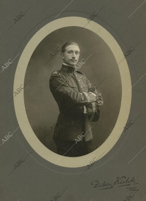 Francisco de Borbón y de la Torre (1882-1953), duque consorte de Sevilla por el...