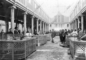 Inauguración de un nuevo mercado en Santander