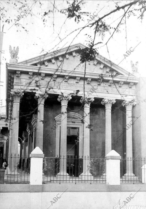 Fachada del instituto Murga (hoy Destruido y en su lugar Está el ambulatorio...