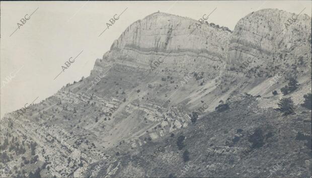 Catellón, 1906. Vista del macizo de Peñagolosa