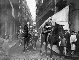 El general de división D. José Valenzuela y Ferrer, gobernador militar de Bilbao...