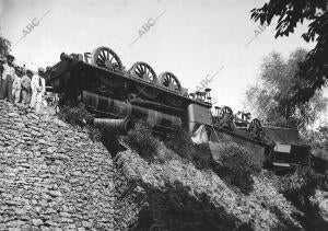 El tren de los Panaderos de Alcala Descarrilado el Miercoles Ultimo