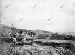 Obras y arranque del dique del puerto de Chafarinas