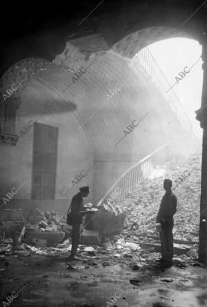 Aspecto de la escalera del ex convento de san Pablo Momentos después del...