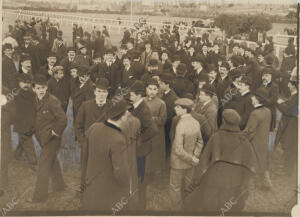 Espectadores en el hipódromo de la Castellana