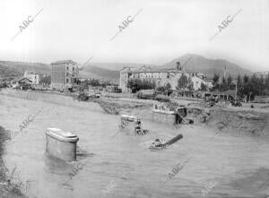 Restos del puente y estación del ferrocarril de Manresa A Berga, que Fueron...