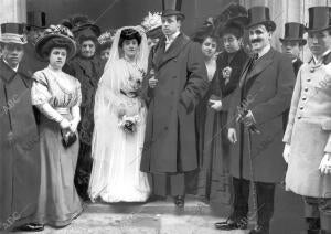 Los recién Casados, doña María de las Nieves Rodríguez Cosmen y don Luis...