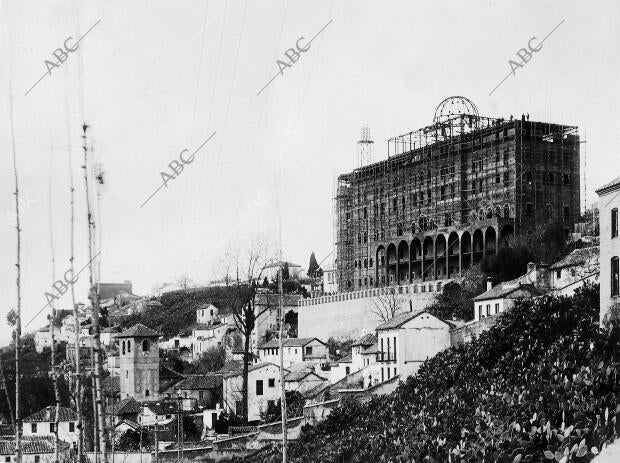 Construccion del hotel Alhambra