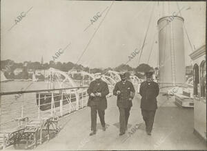 Kiel a bordo del yate imperial 'Hohenzollerm'