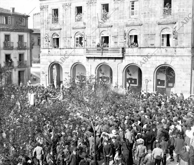 Manifestación de Comerciantes para pedir la derogación de la ley del descanso...