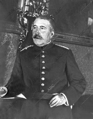 D. Antonio Tovar , general de Division