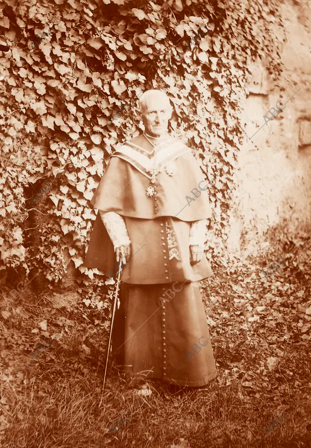 D. Mariano Supervia. Obispo de Huesca