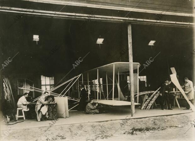 La primera fábrica de aeroplanos Wright en Alemania