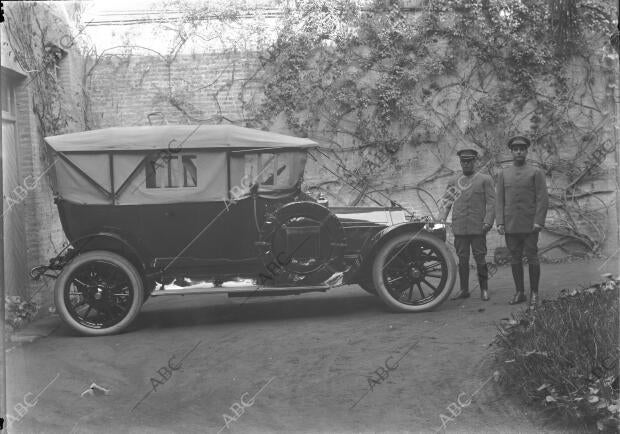 Agui22-Coche.Tif . Fecha Aproximada