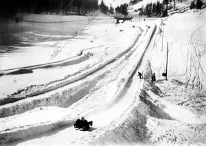 La pista Para "Toboggan" en Davos, una de las más Frecuentadas por los...