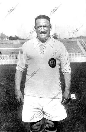 Jose Angel Berraondo lateral derecho que Ingresó en el club en 1904