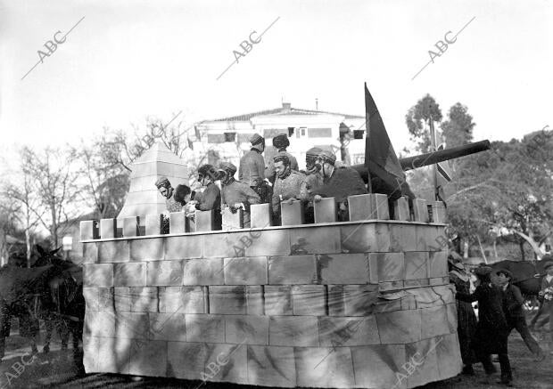 Good save the Queen», del Sr.Illana, mención honorífica en el Carnaval de este...